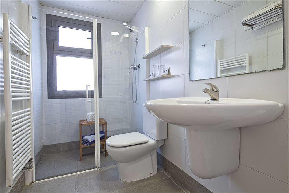 Apartamentos Castellmar 카스테데펠스 외부 사진