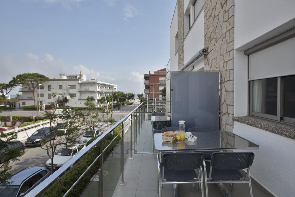 Apartamentos Castellmar 카스테데펠스 외부 사진
